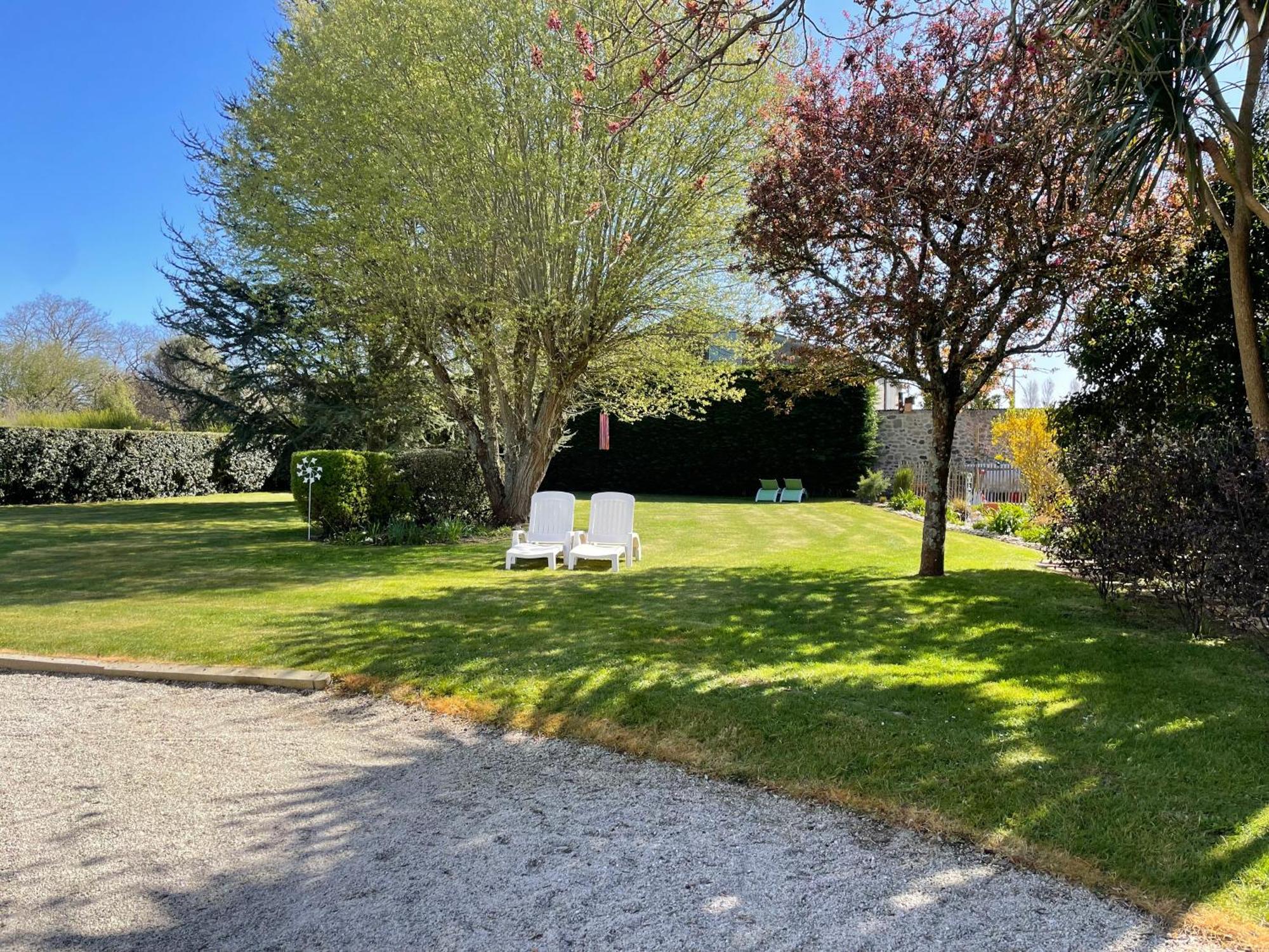 "La Revillaise" Proche Mer, Grand Jardin Clos, 2 A 5 Personnes-Adultes-Enfants- Reville Luaran gambar